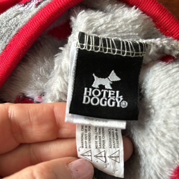 Hotel Doggy XS Onsie - Picture 3 of 4
